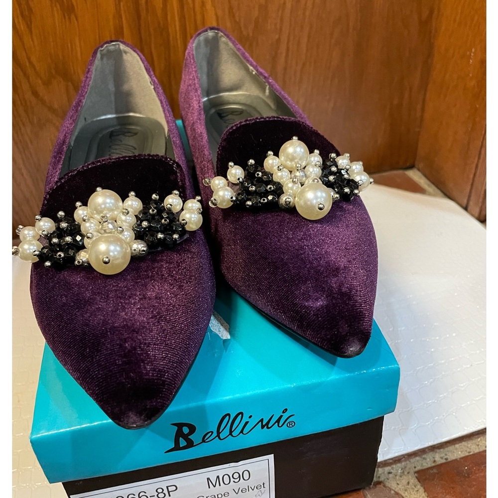 Bellini FABULOUS Velvet Slip on Loafers with Pearl Embellishments NIB Sz 9